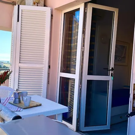 Palme 13 - Marcelli, Bilocale Con Terrazzino, Le Palme Apartamento